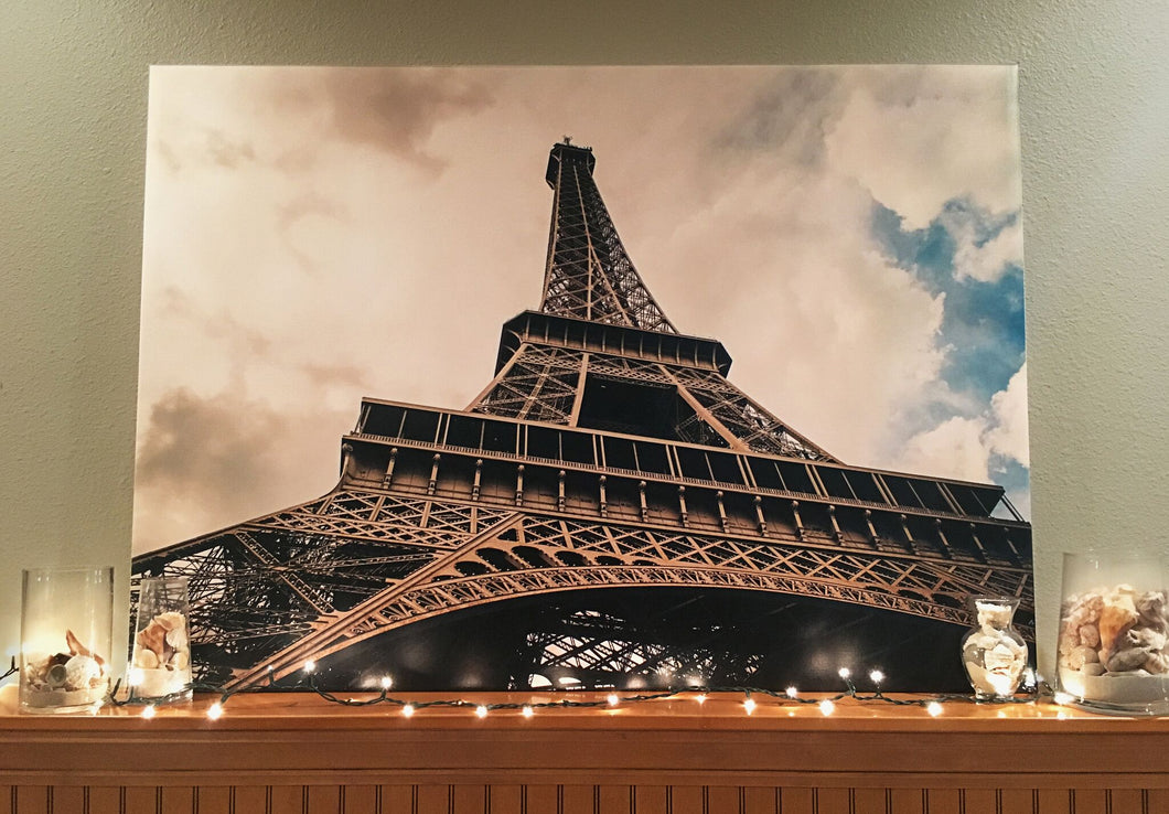 Pre-made Eiffel Tower (46